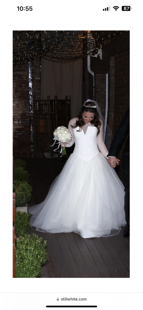 Vera Wang iconic section Fernanda 121616 WeddingGown